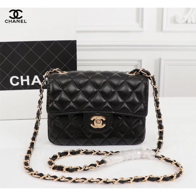 Chanel シャネル 大きなクラシックなハンドバッグ