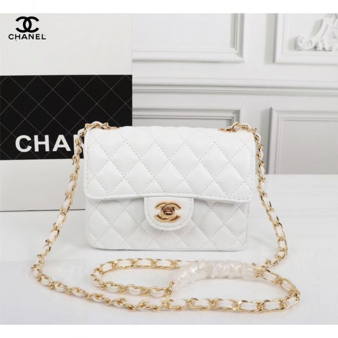 Chanel シャネル 大きなクラシックなハンドバッグ
