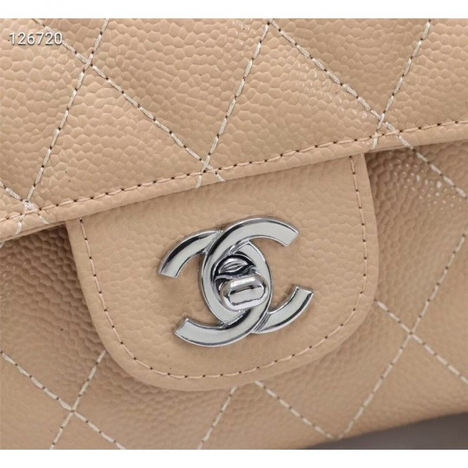 Chanel シャネル 大きなクラシックなハンドバッグ
