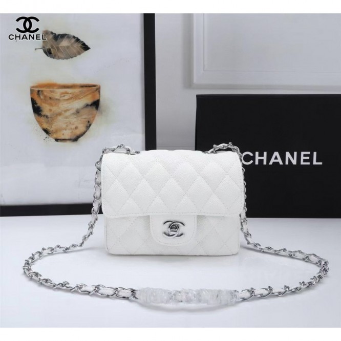 Chanel シャネル 大きなクラシックなハンドバッグ
