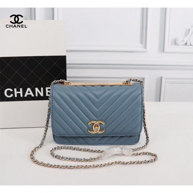 Chanel シャネル 大きなクラシックなハンドバッグ