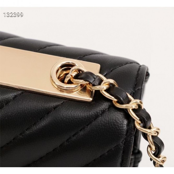 Chanel シャネル 大きなクラシックなハンドバッグ
