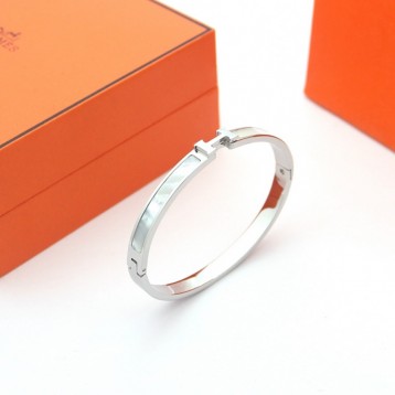 Hermes エルメス ・ブレスレット     