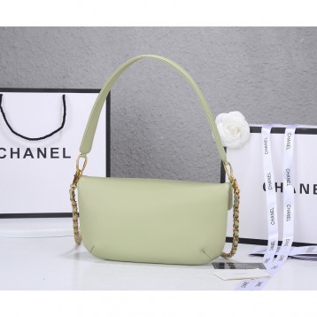 CHANEL☆ミニフラップハンドバッグ ショルダーバッグ CHANEL☆ミニフラップハンドバッグ ショルダーバッグ