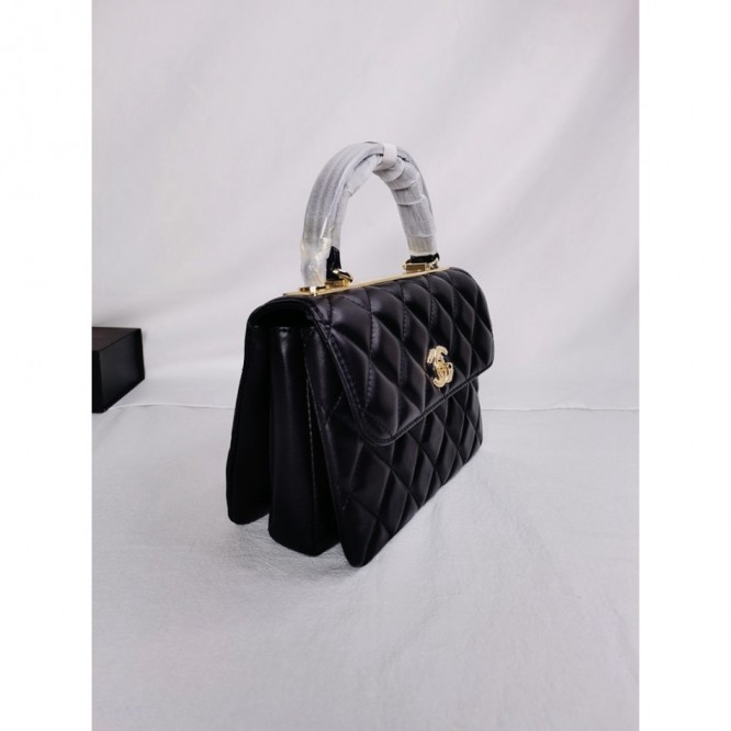 【CHANEL】トップハンドル フラップバッグ A92236