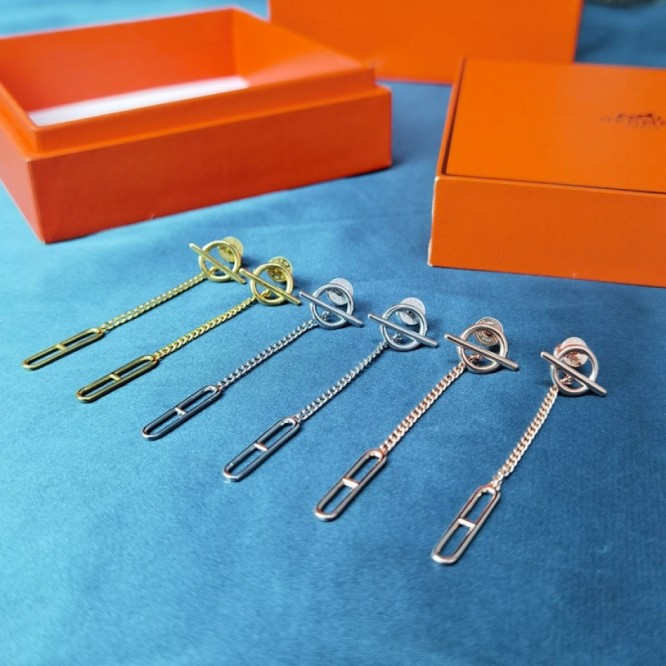 Hermes エルメス ・スタッドピアス イヤリング