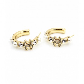 Chanel・ シャネルスタッドピアス イヤリング