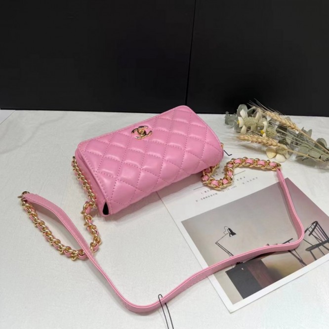 【CHANEL】 フラップバッグ ラムスキン ク