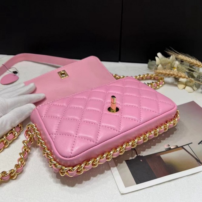 【CHANEL】 フラップバッグ ラムスキン ク