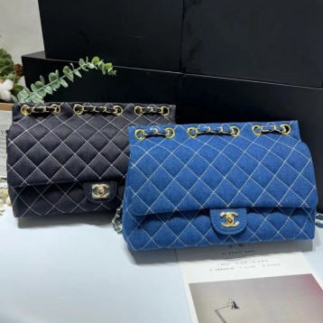 Chanel シャネル 大きなクラシックなハンドバッグ