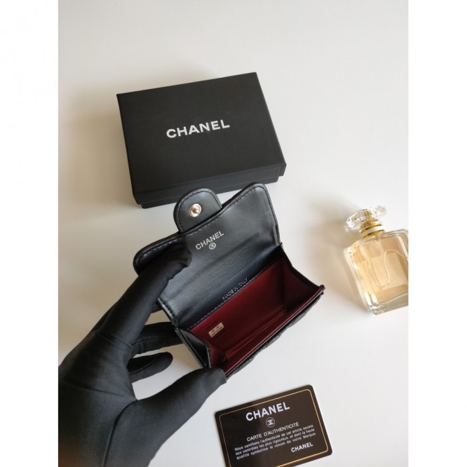 ChaneL・レザー コンチネンタルウォレット 財布 折財布