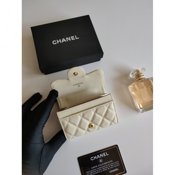 ChaneL・レザー コンチネンタルウォレット 財布 折財布