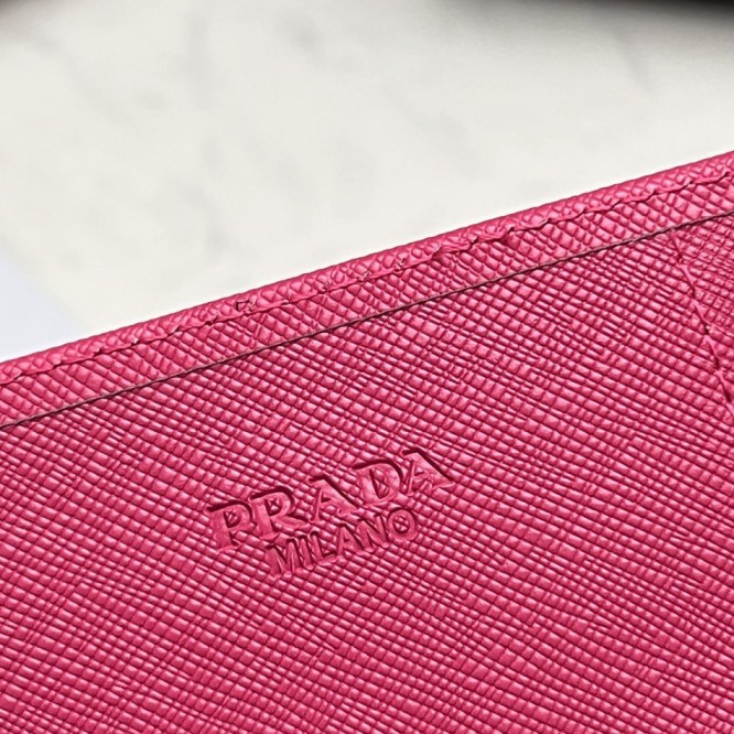 Pradaレザー コンチネンタルウォレット 財布 折財布