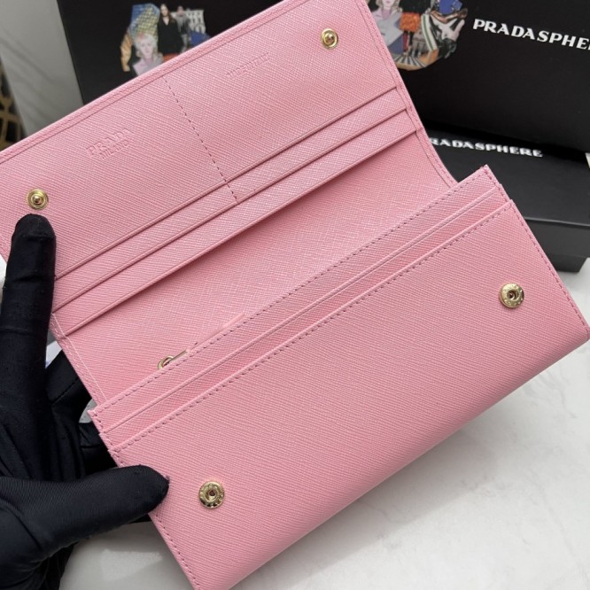 Pradaレザー コンチネンタルウォレット 財布 折財布