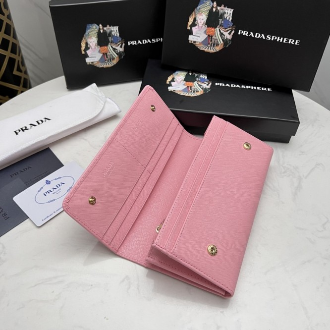 Pradaレザー コンチネンタルウォレット 財布 折財布