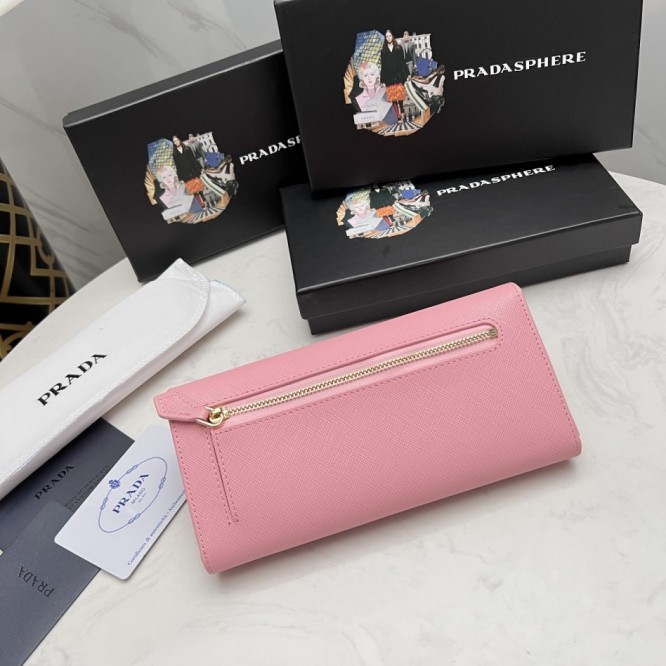 Pradaレザー コンチネンタルウォレット 財布 折財布
