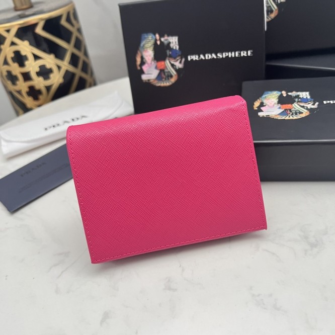 PRADA プラダ サフィアーノ 二つ折り財布