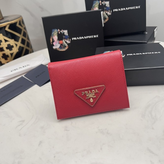 PRADA プラダ サフィアーノ 二つ折り財布