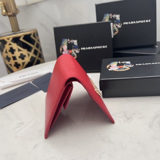 PRADA プラダ サフィアーノ 二つ折り財布