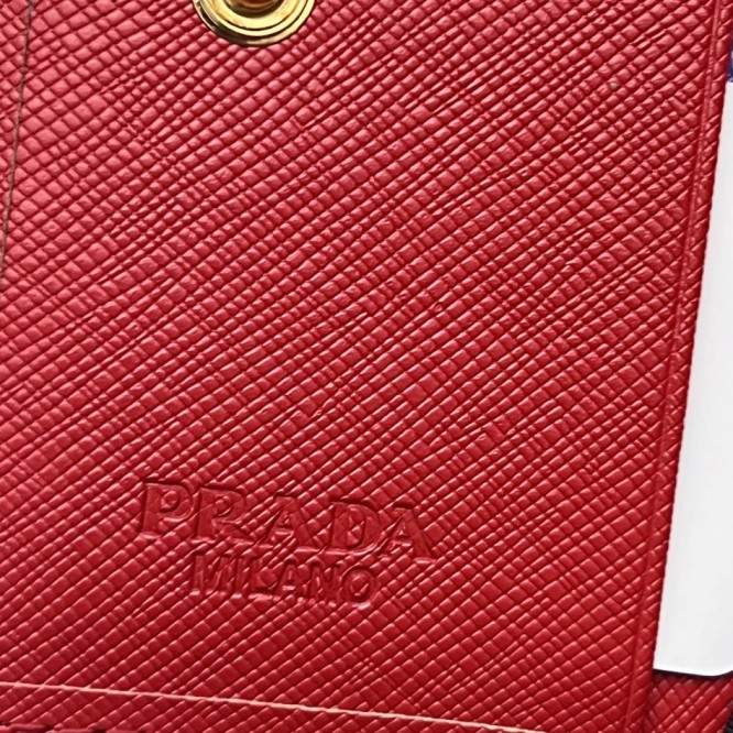 PRADA プラダ サフィアーノ 二つ折り財布