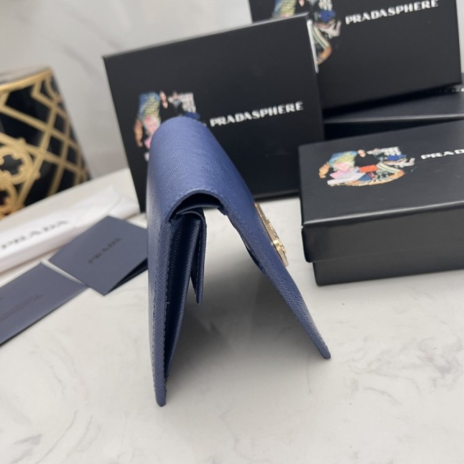 PRADA プラダ サフィアーノ 二つ折り財布