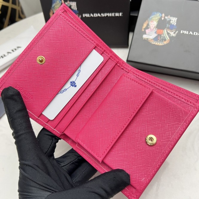 PRADA プラダ サフィアーノ 二つ折り財布