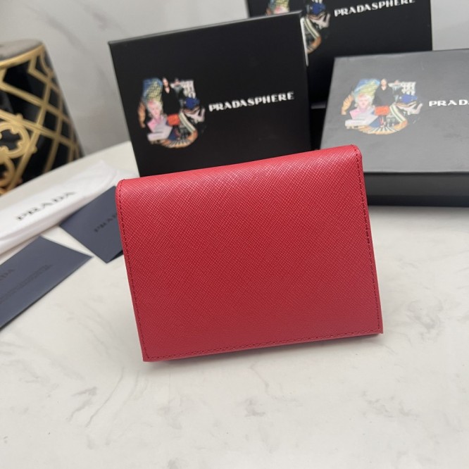 PRADA プラダ サフィアーノ 二つ折り財布