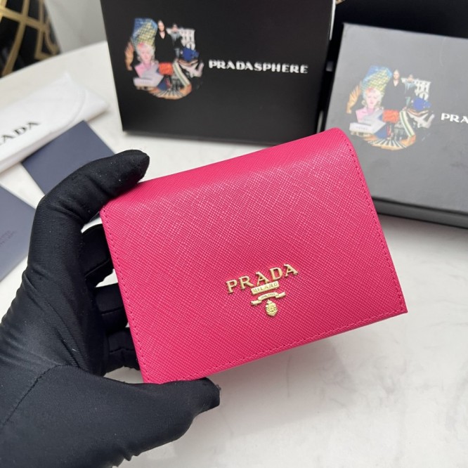 PRADA プラダ サフィアーノ 二つ折り財布