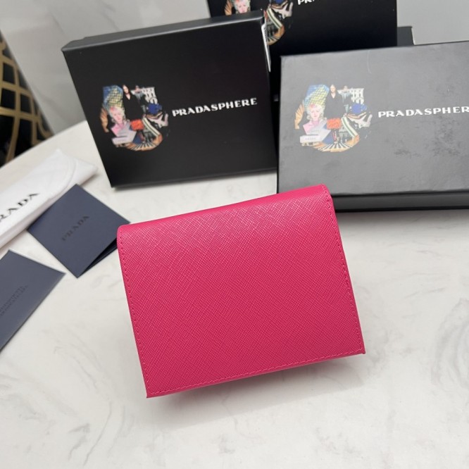 PRADA プラダ サフィアーノ 二つ折り財布