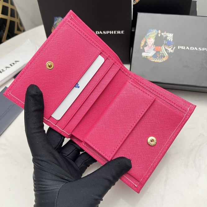 PRADA プラダ サフィアーノ 二つ折り財布