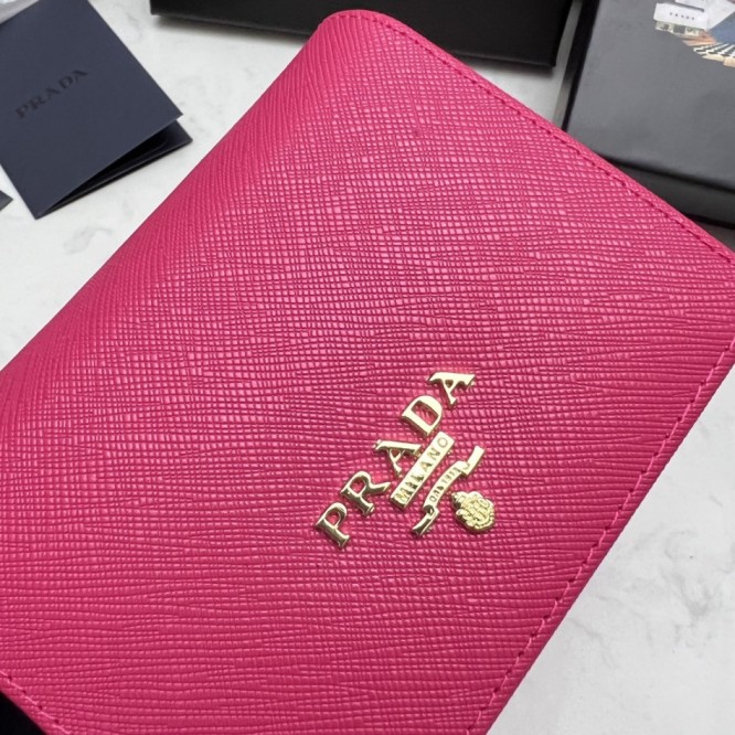 PRADA プラダ サフィアーノ 二つ折り財布