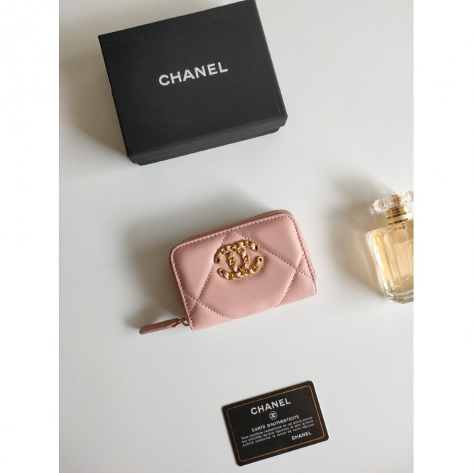 ChaneL・レザー コンチネンタルウォレット 財布 折財布