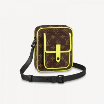 【新作バッグ】LOUIS VUITTON クリストファー・ウエアラブルウォレット M80793
