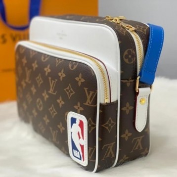 45583  LVXNBA ナイル・メッセンジャー PM 45583  LVXNBA ナイル・メッセンジャー PM