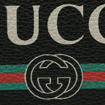 【GUCCI】ロゴプリント ラウンドジップ 長財布