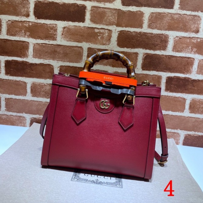 Gucci〔グッチ ダイアナ〕スモール トートバッグ660195