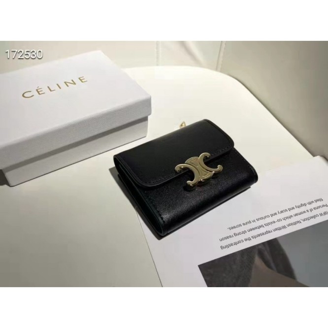 Celine小さな光沢のある滑らかなラムレザーフラップウォレット財布