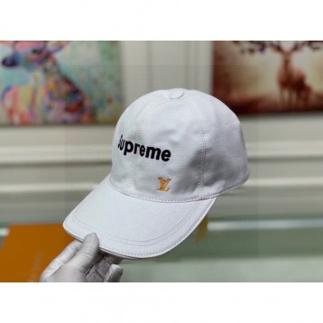 Louis Vuittonルイ・2022年最新キャップ スポーツ帽子 男女兼用 日よけ 野球帽 帽子 ベースボールキャップ Louis Vuittonルイ・2022年最新キャップ スポーツ帽子 男女兼用 日よけ 野球帽 帽子 ベースボールキャップ