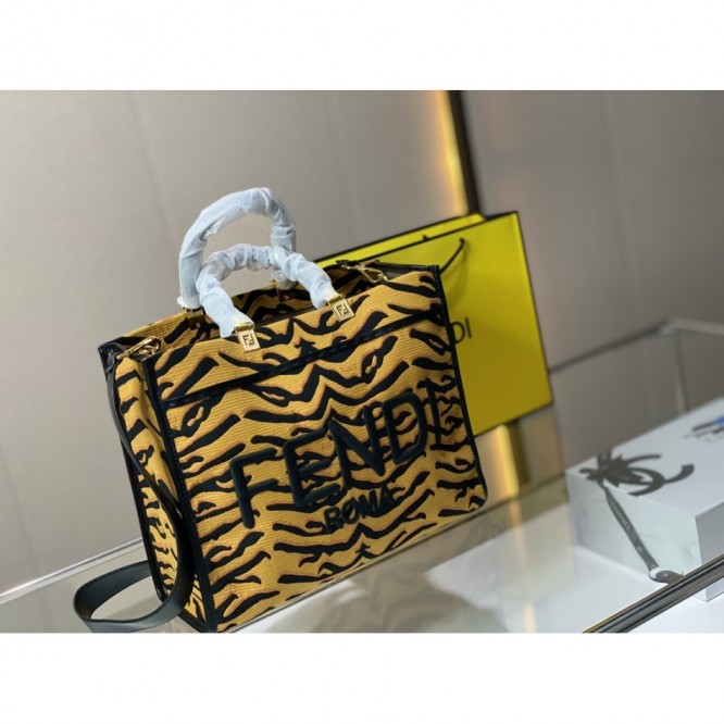 FENDI フェンディ なクラシックな ショルダーバッグハンドバッグ