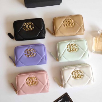 ChaneL・レザー コンチネンタルウォレット 財布 折財布