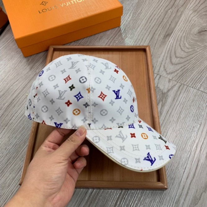 ルイ・2021年最新のキャップ LV ロゴキャップ スポーツ帽子 男女兼用 日よけ 野球帽 帽子 ベースボールキャップ