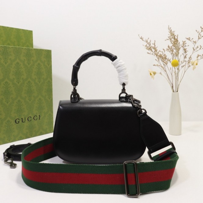 Gucci〔グッチ バンブー 1947〕 スモール トップハンドルバッグ ‎675797 
