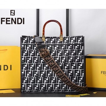 FENDI フェンディ 2021年最新なクラシックな トートバッグ