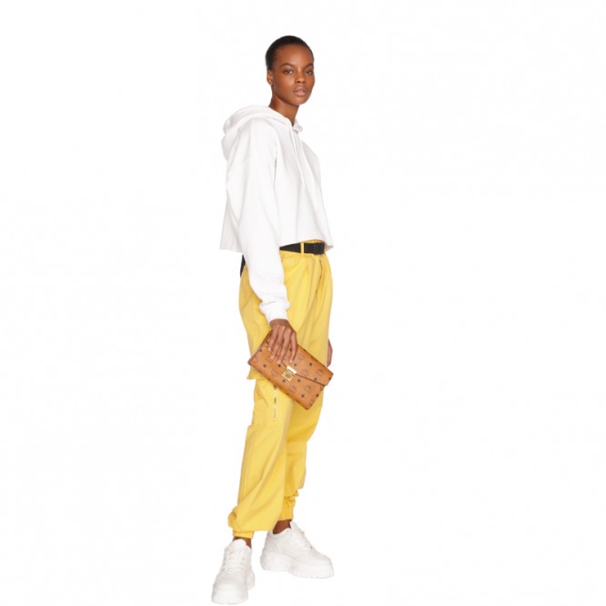 【世界中で大人気】MCM 〈トレーシー〉 フラップ クロスボディバッグ ヴィセトス MYZ9SME05CO001