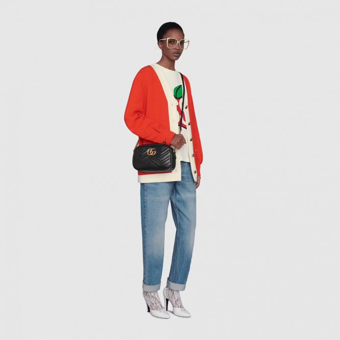 【人気アイテム☆】GUCCI グッチ 〔GGマーモント〕キルティング スモール ショルダーバッグ 447632 DTD1T 1000
