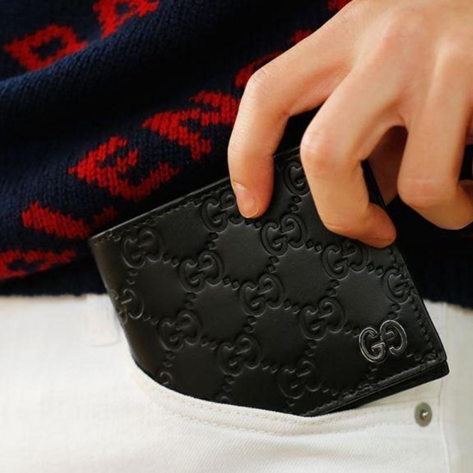 【GUCCI】（グッチ）折財布 メンズ 522869 CWC1N 1000 ブラック
