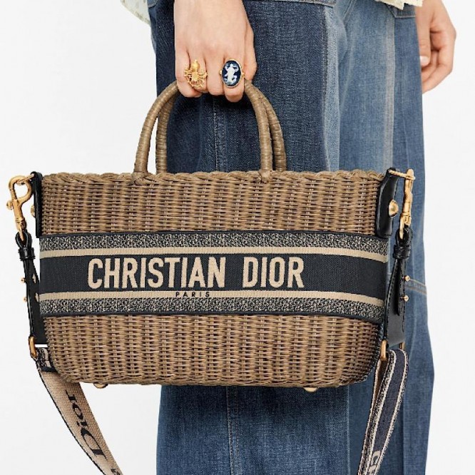 【DIOR】新木優子さん愛用！夏スタイルにぴったり☆カゴバッグWICKER