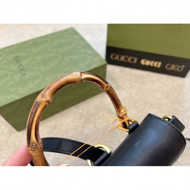 GUCCI バンブー ミニ ハンドバッグ