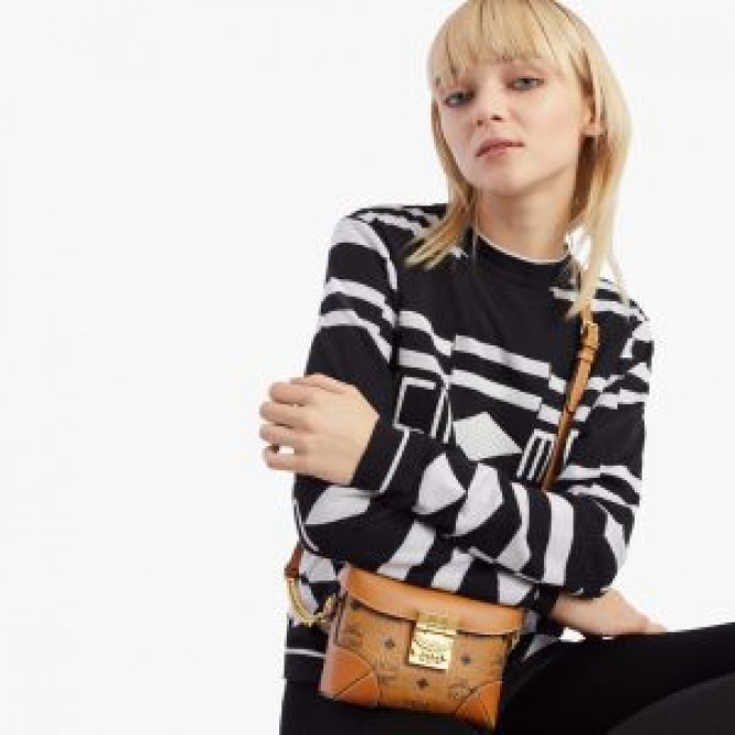 【世界中で大人気】MCM 〈フュルステン〉 ベルトバッグ ヴィセトス SOFT BERLIN VISETOS ベルトバッグ MWZ8ABF13CO001