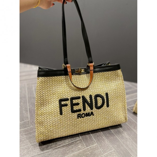 FENDI フェンディ なクラシックな ショルダーバッグハンドバッグ